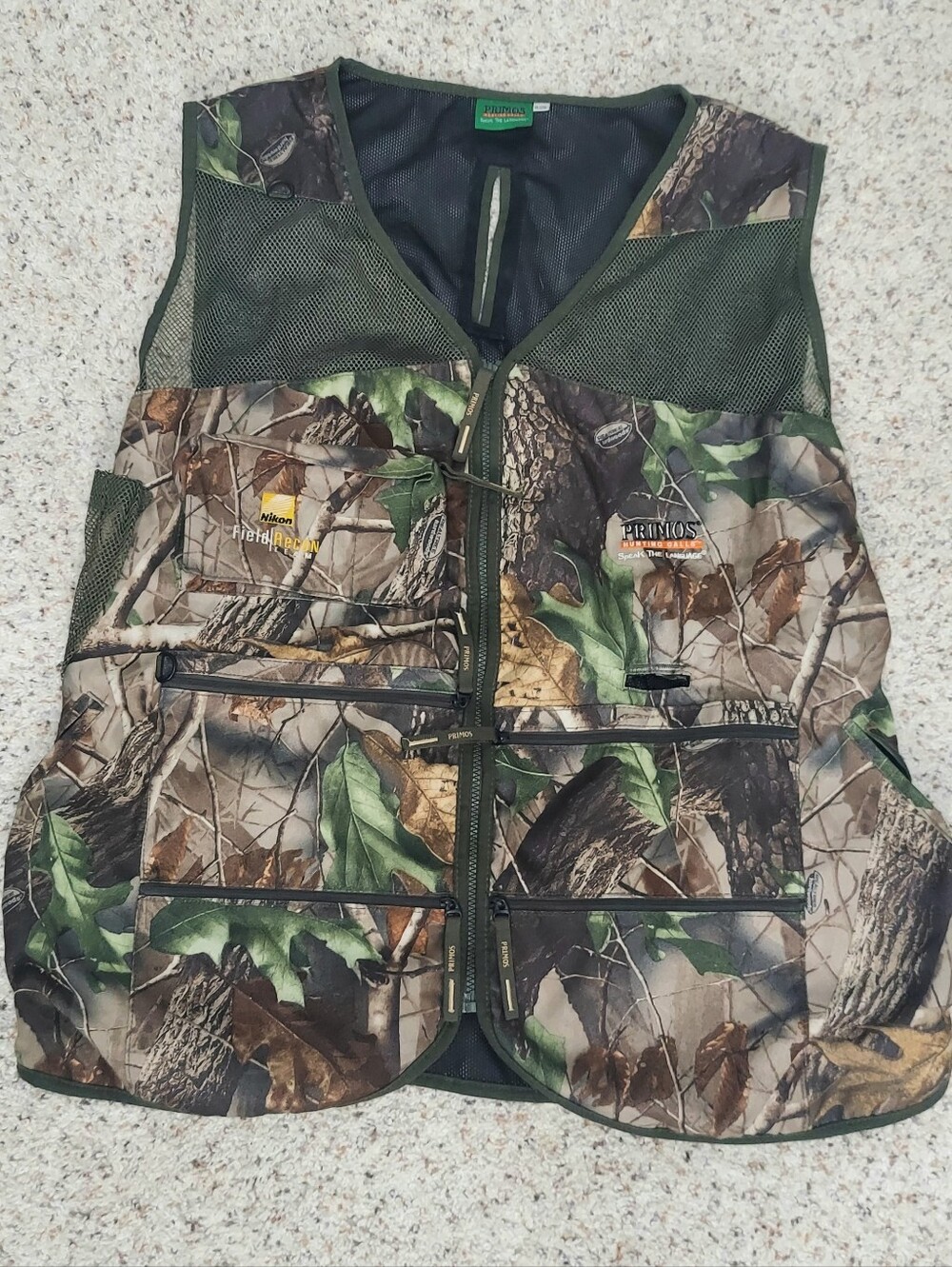 Primos Turkey Multi Pocket Hunting Vest In Woodland Camo XL/2XL Mens